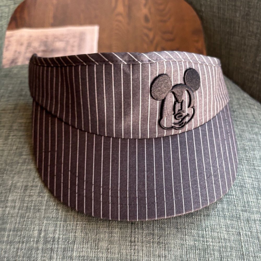 Disney Parks Mickey Pinstripe Black and White Striped neutral Visor EUC!